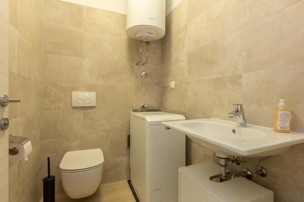 Apartments Vugrinec With Terrace Baška Εξωτερικό φωτογραφία