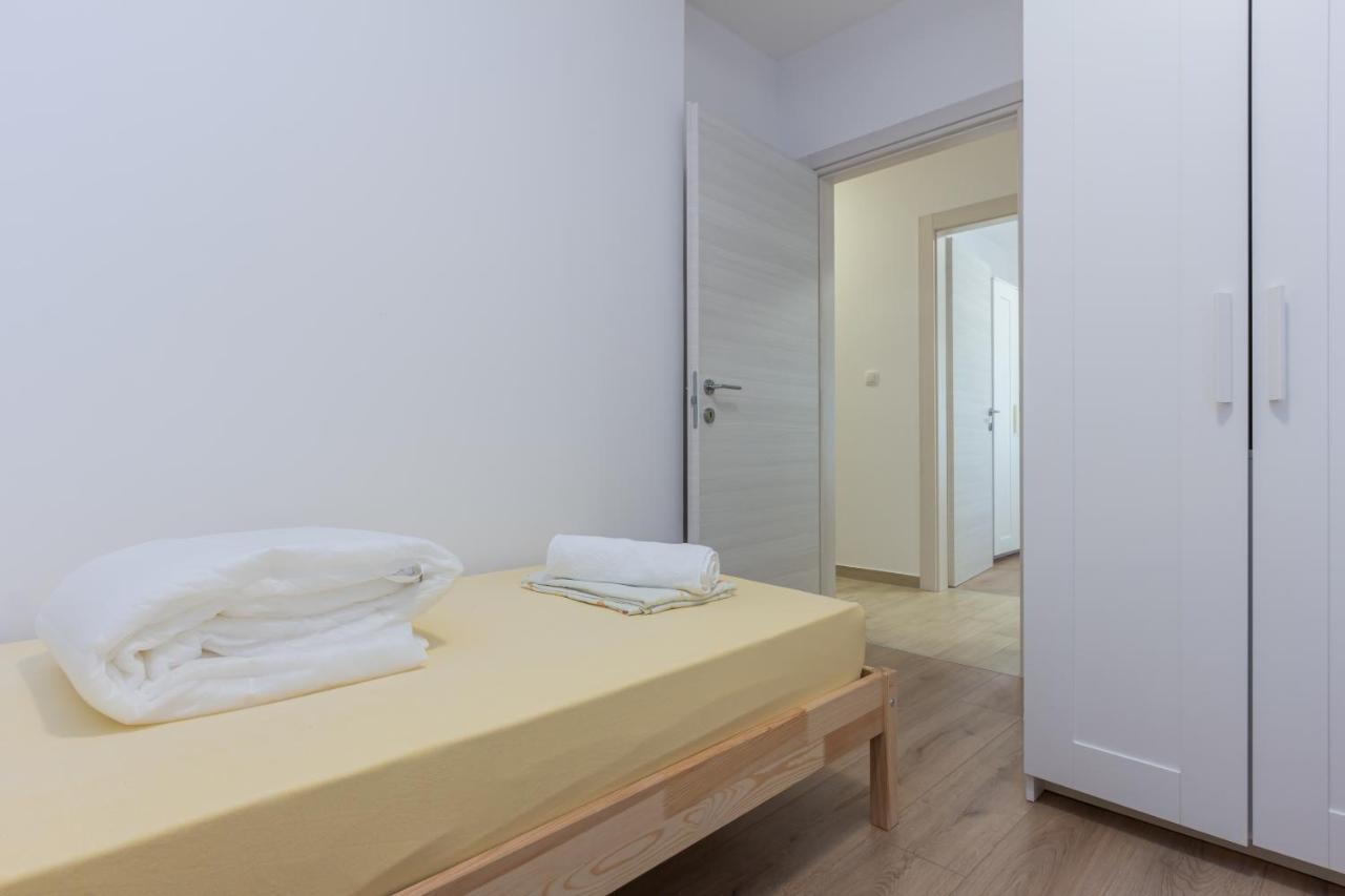 Apartments Vugrinec With Terrace Baška Εξωτερικό φωτογραφία