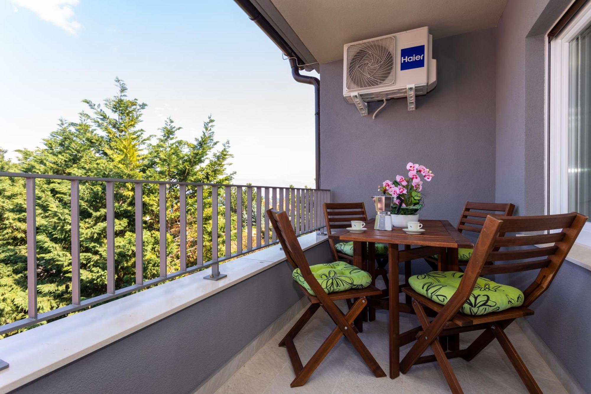 Apartments Vugrinec With Terrace Baška Εξωτερικό φωτογραφία