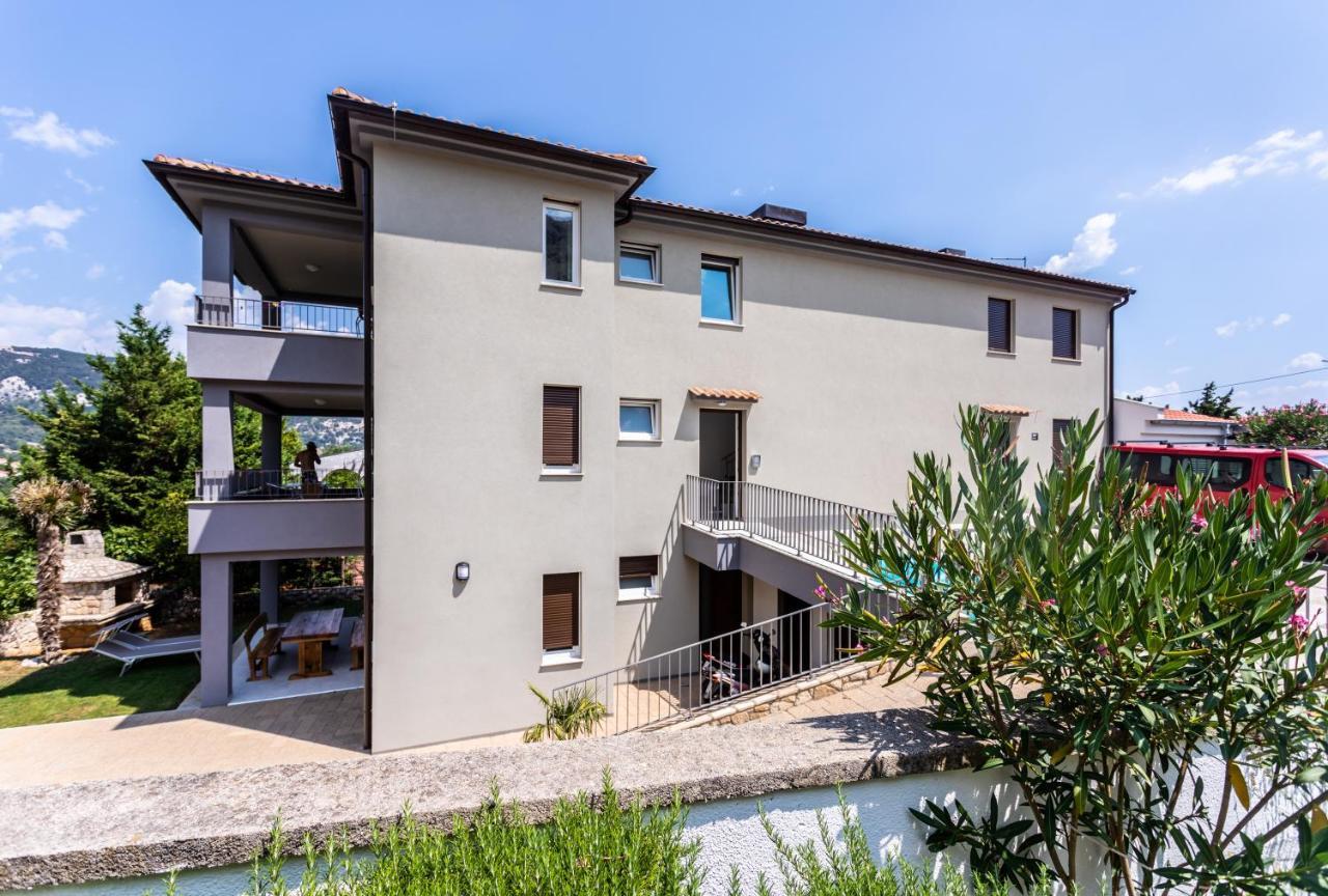 Apartments Vugrinec With Terrace Baška Εξωτερικό φωτογραφία